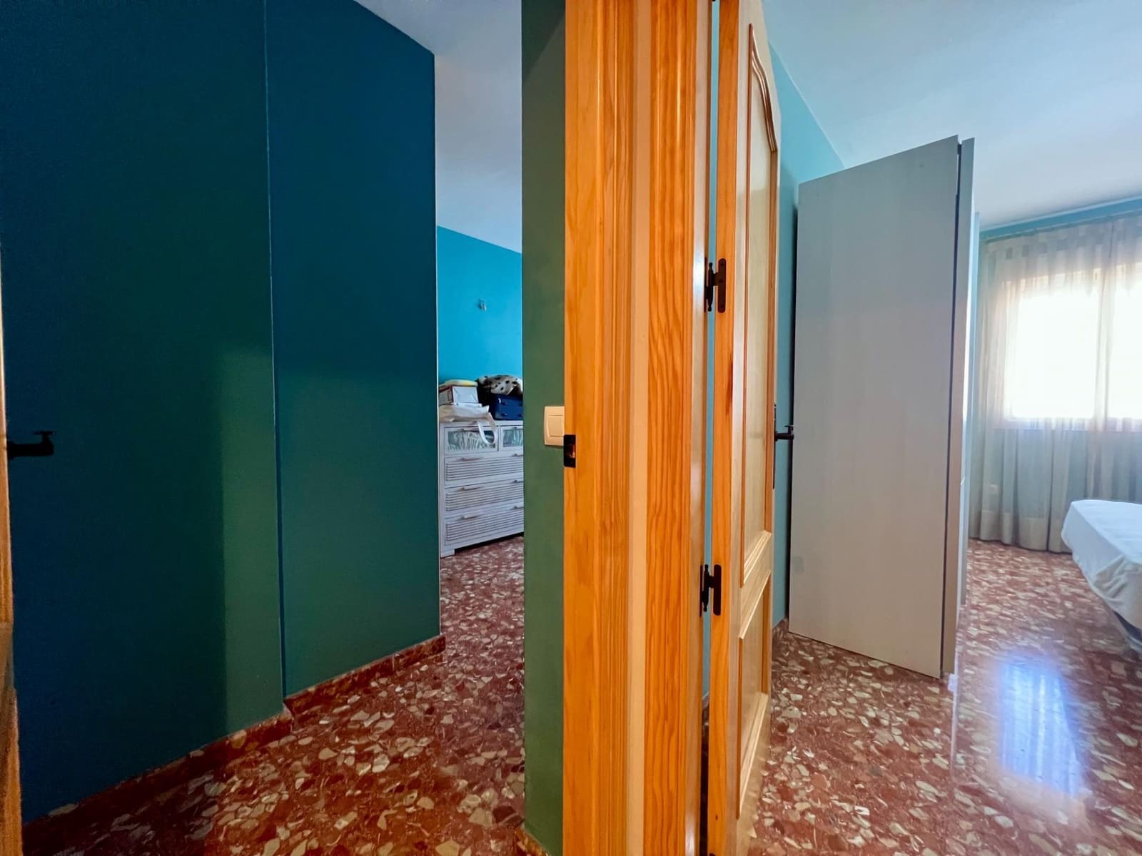 3 bedroom Apartment for sale in Villafranca de Cordoba with pool - € 140,000 (Ref: 9605066)