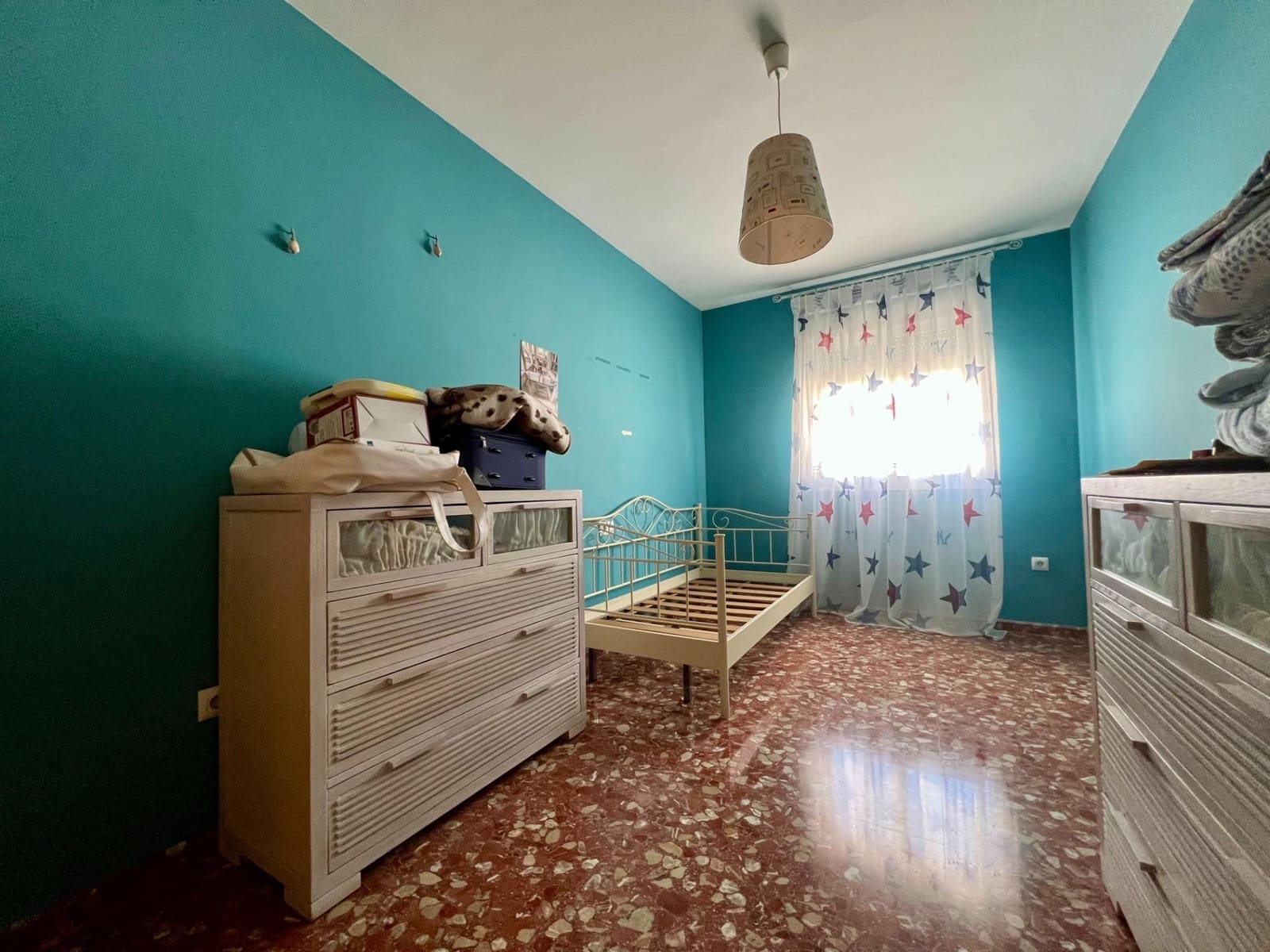 3 bedroom Apartment for sale in Villafranca de Cordoba with pool - € 140,000 (Ref: 9605066)