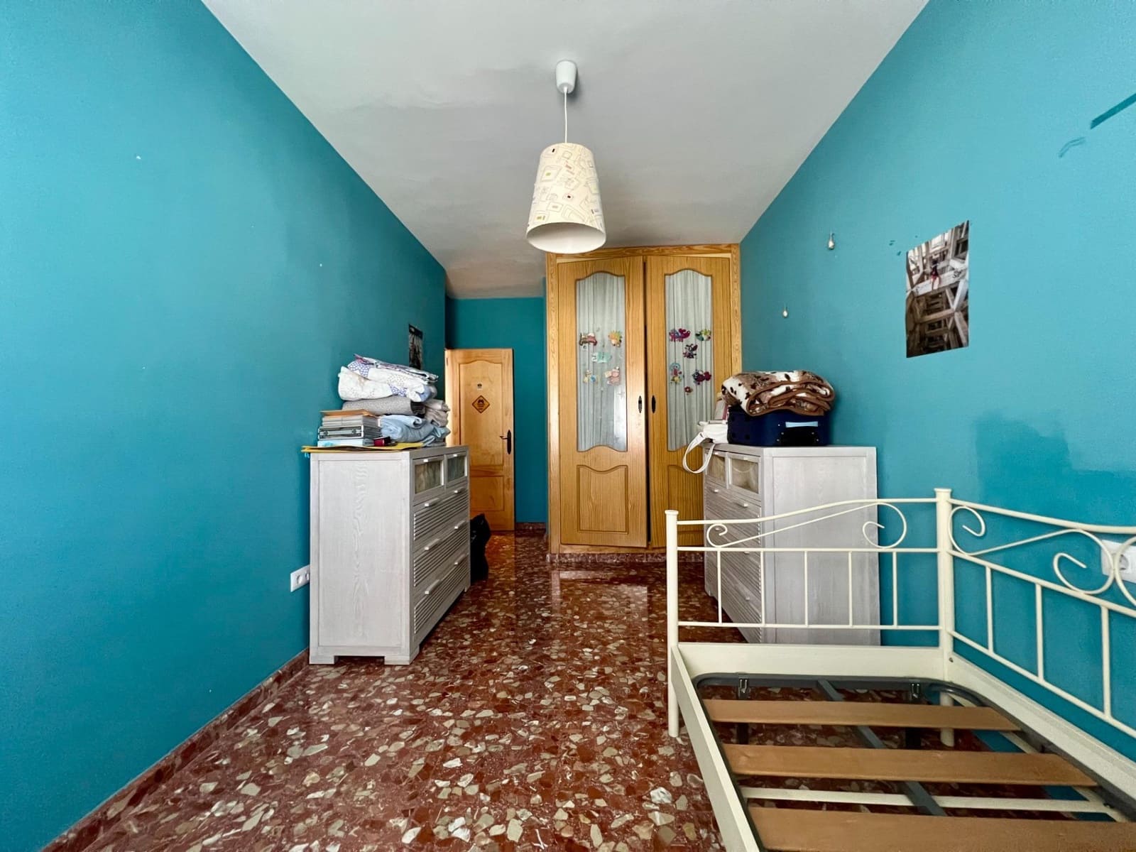 3 bedroom Apartment for sale in Villafranca de Cordoba with pool - € 140,000 (Ref: 9605066)