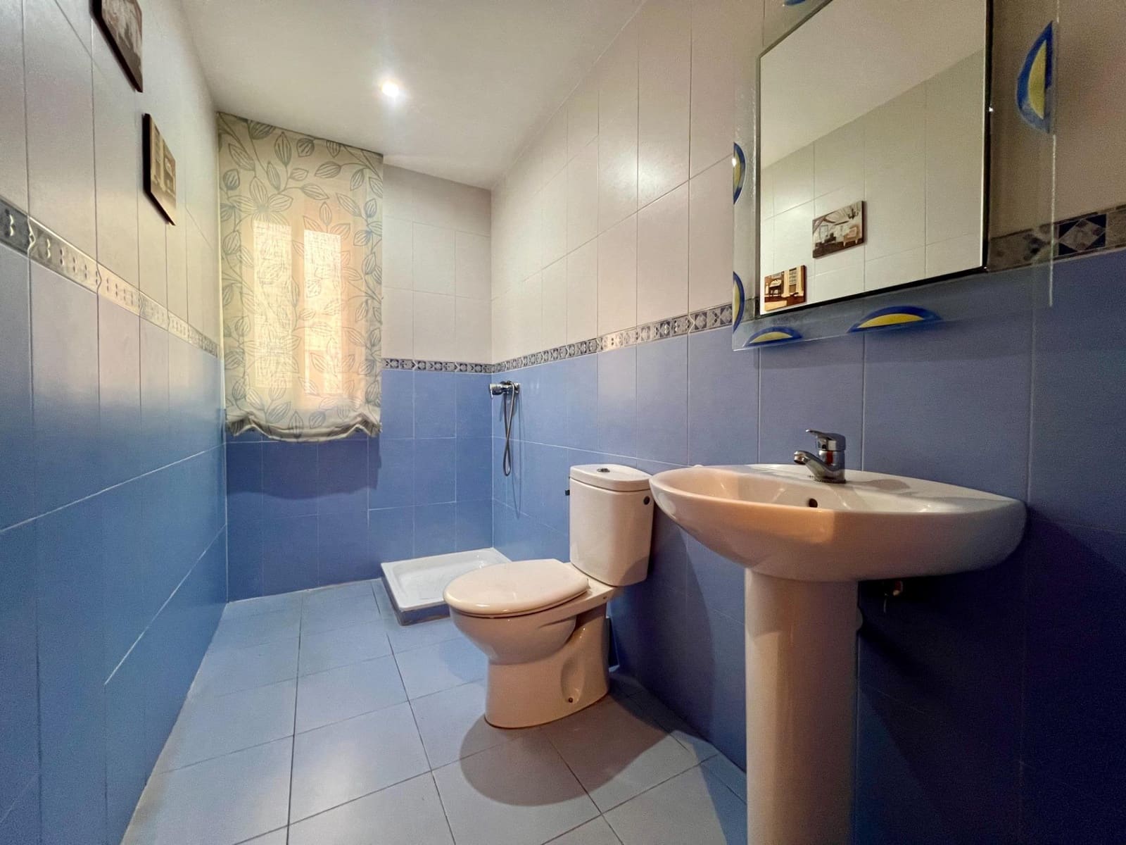 3 bedroom Apartment for sale in Villafranca de Cordoba with pool - € 140,000 (Ref: 9605066)