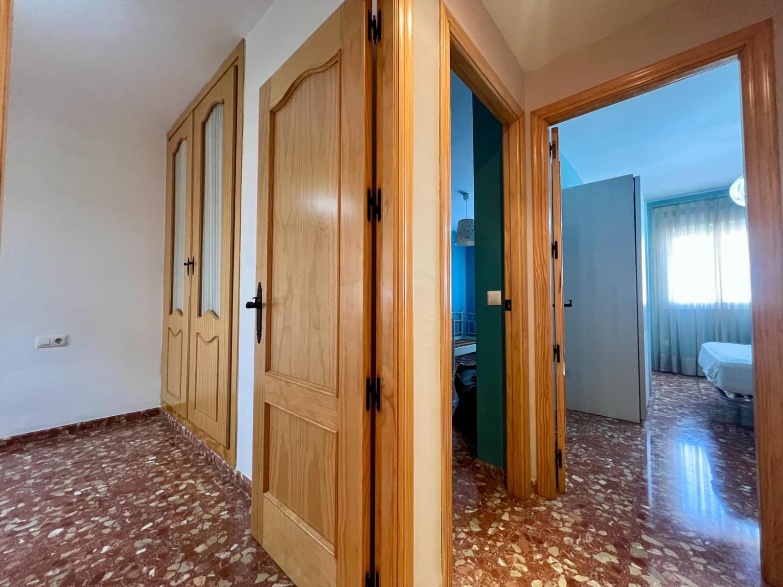 3 bedroom Apartment for sale in Villafranca de Cordoba with pool - € 140,000 (Ref: 9605066)