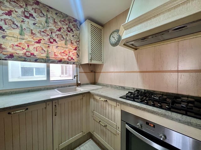 3 makuuhuone Huoneisto myytävänä paikassa Villafranca de Córdoba mukana uima-altaan - 140 000 € (Ref: 9605066)