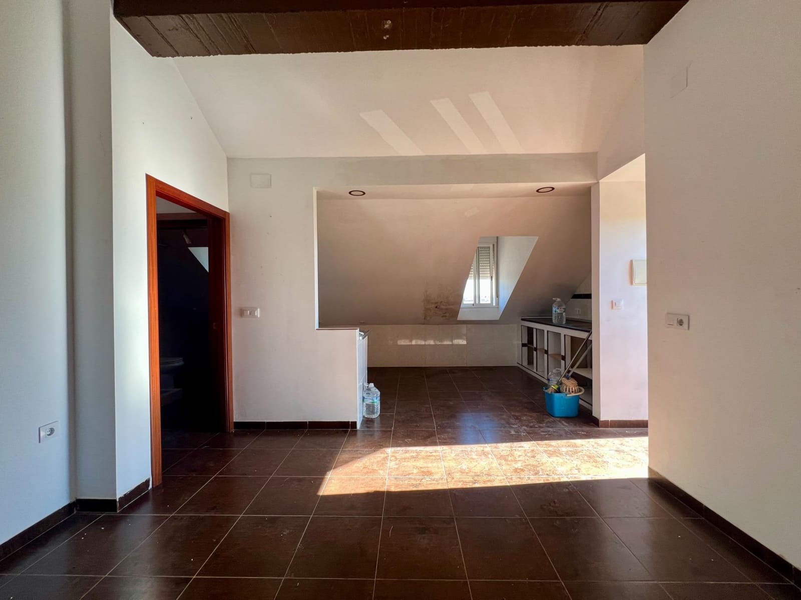 9 chambre Finca/Maison de Campagne à vendre à Cordoue ville avec garage - 170 000 € (Ref: 9605067)