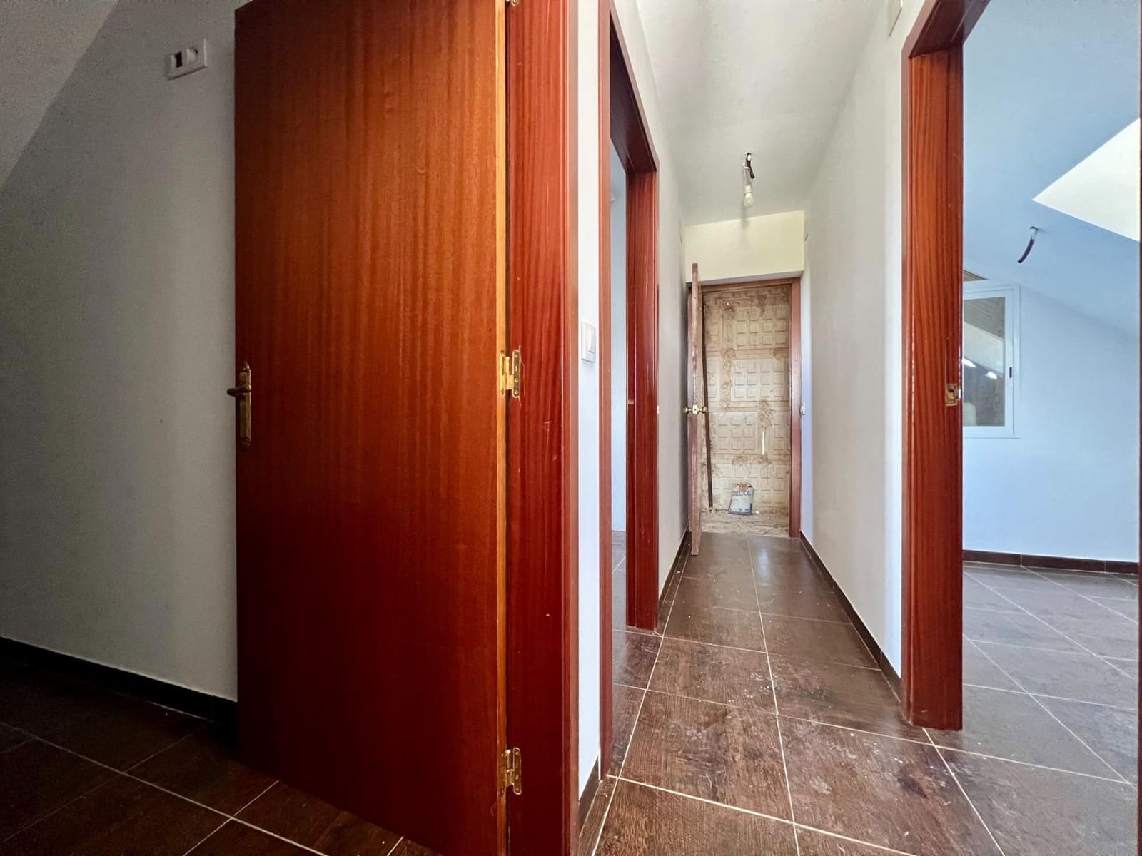 9 chambre Finca/Maison de Campagne à vendre à Cordoue ville avec garage - 170 000 € (Ref: 9605067)