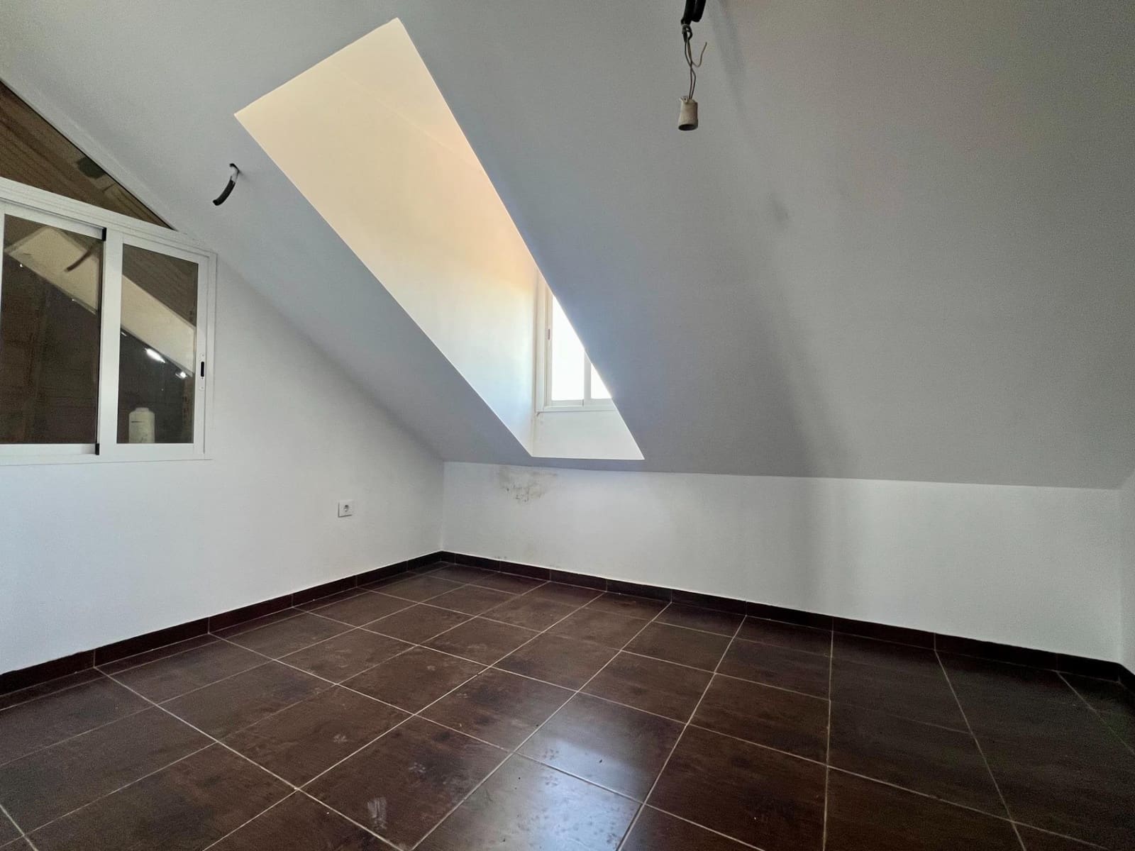 9 chambre Finca/Maison de Campagne à vendre à Cordoue ville avec garage - 170 000 € (Ref: 9605067)