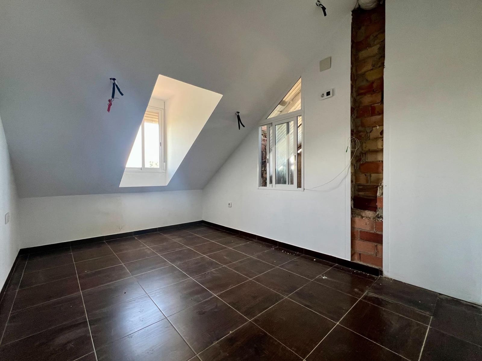 9 chambre Finca/Maison de Campagne à vendre à Cordoue ville avec garage - 170 000 € (Ref: 9605067)