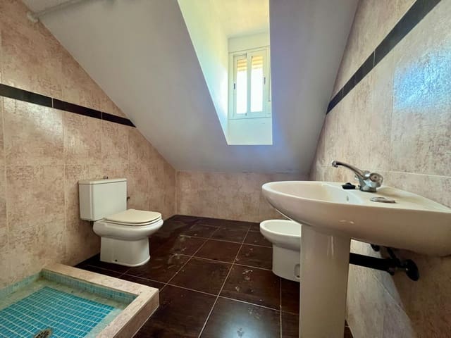 9 chambre Finca/Maison de Campagne à vendre à Encinarejo de Cordoba, Cordoue ville avec garage - 170 000 € (Ref: 9605067)