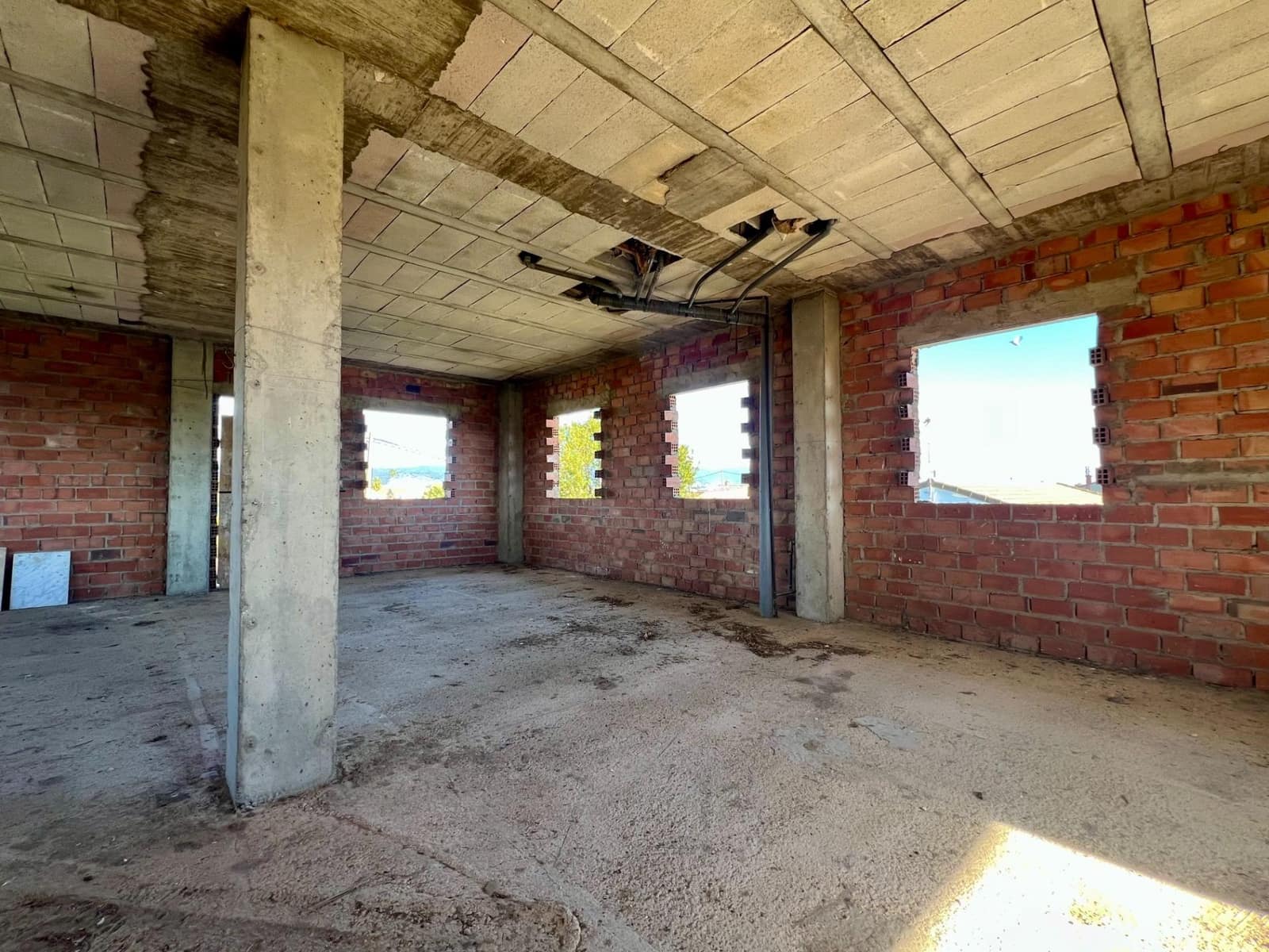 9 chambre Finca/Maison de Campagne à vendre à Cordoue ville avec garage - 170 000 € (Ref: 9605067)