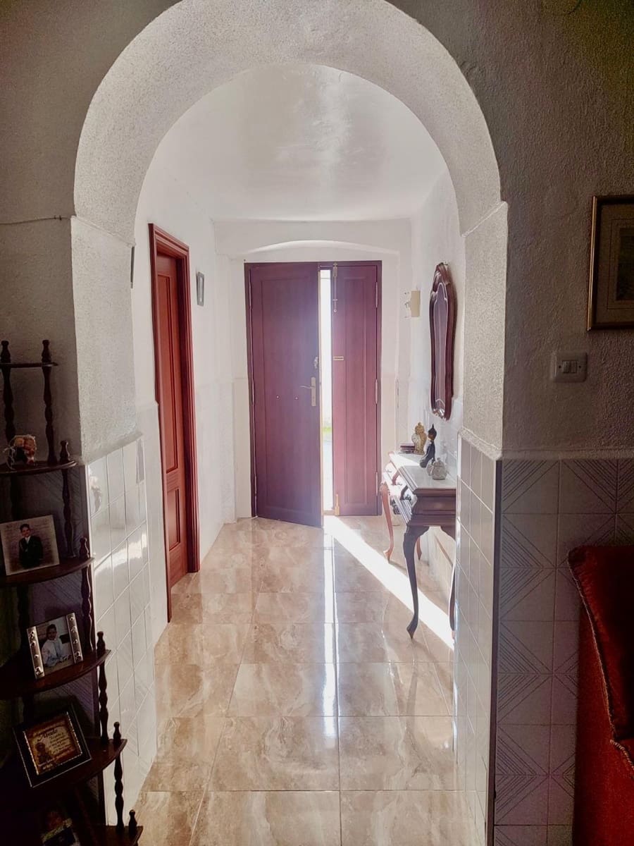 3 bedroom Townhouse for sale in Fuente Obejuna - € 50,000 (Ref: 9608153)