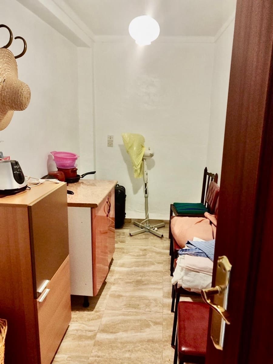 3 bedroom Townhouse for sale in Fuente Obejuna - € 50,000 (Ref: 9608153)