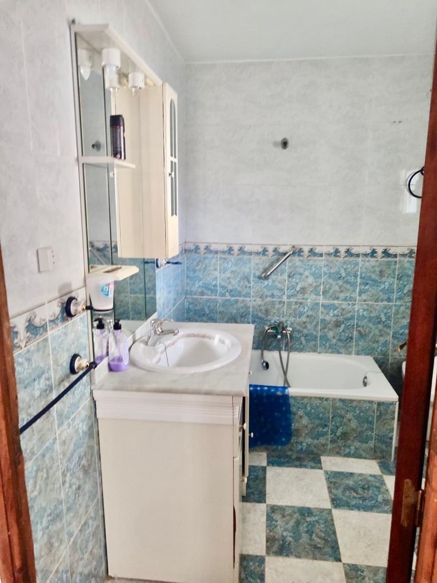 3 bedroom Townhouse for sale in Fuente Obejuna - € 50,000 (Ref: 9608153)