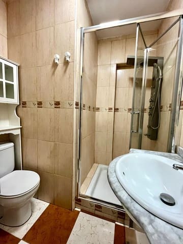 1 bedroom Flat for sale in Ciudad Jardín, Córdoba city with garage - € 138,500 (Ref: 9611621)