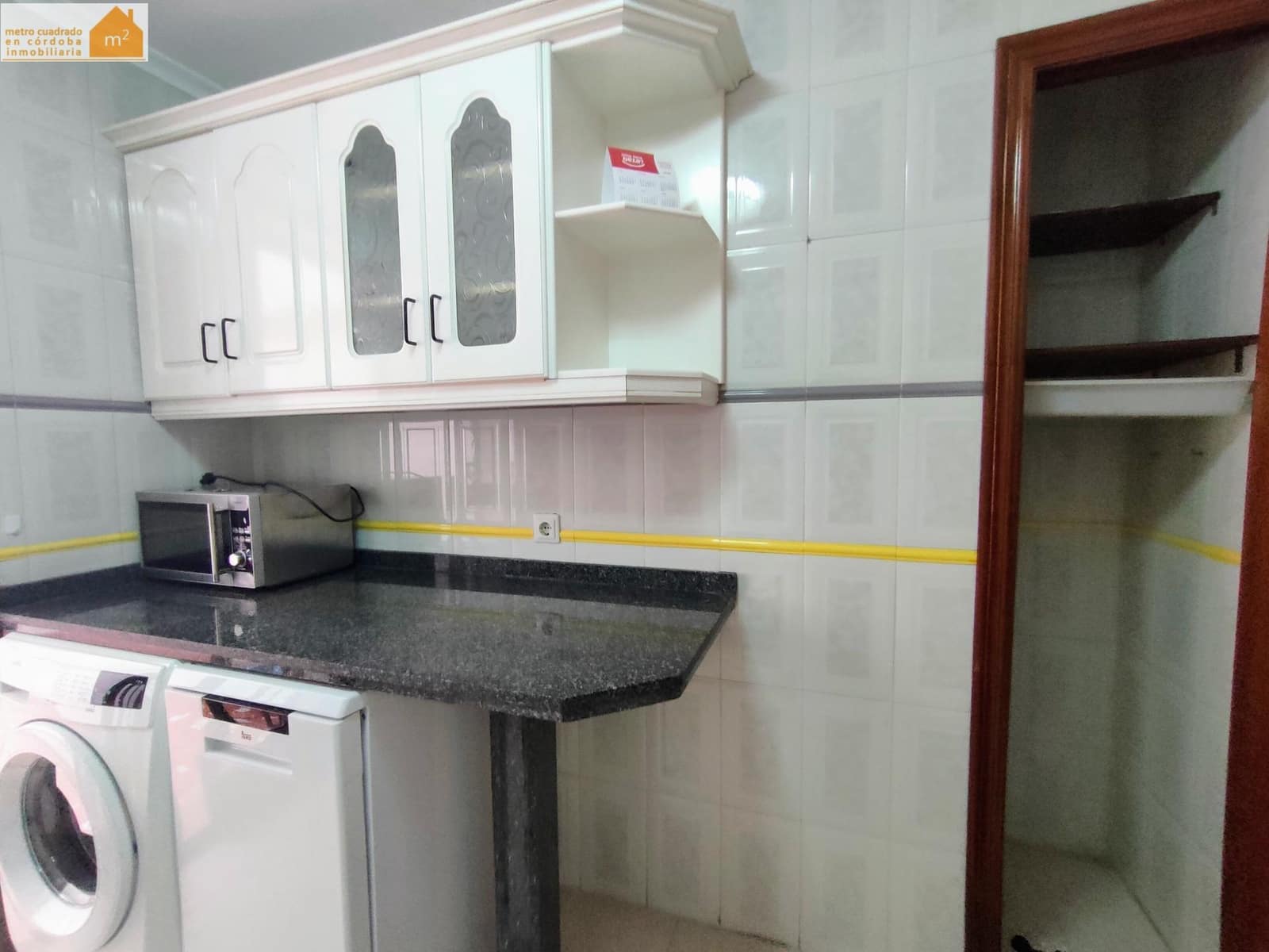 3 camera da letto Appartamento da affittare in Cordova citta con garage - 800 € (Rif: 9615575)