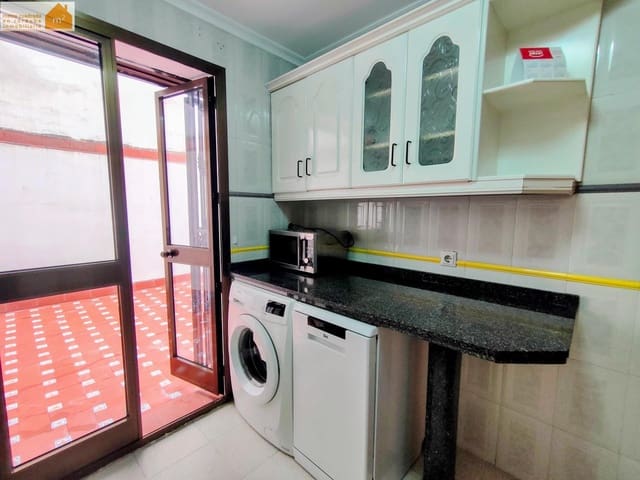 3 camera da letto Appartamento da affittare in Cordova città con garage - 800 € (Rif: 9615575)