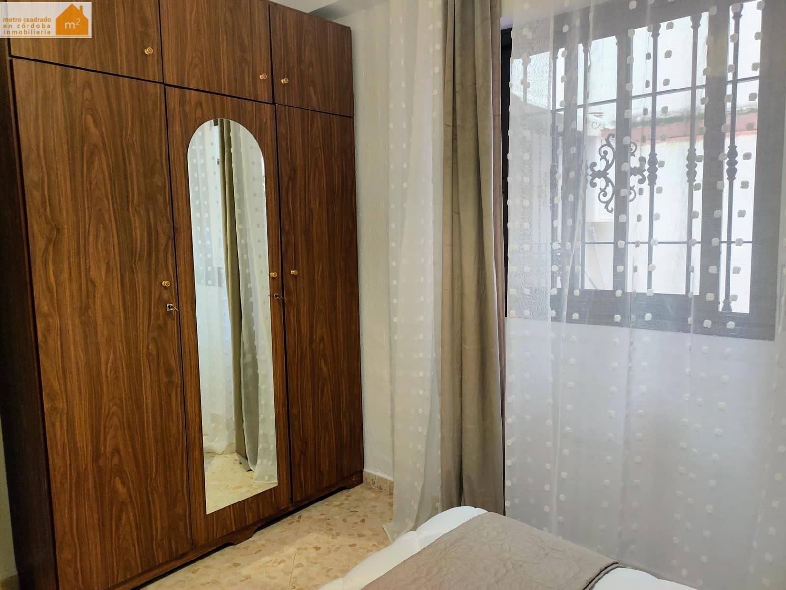 3 camera da letto Appartamento da affittare in Cordova citta con garage - 800 € (Rif: 9615575)