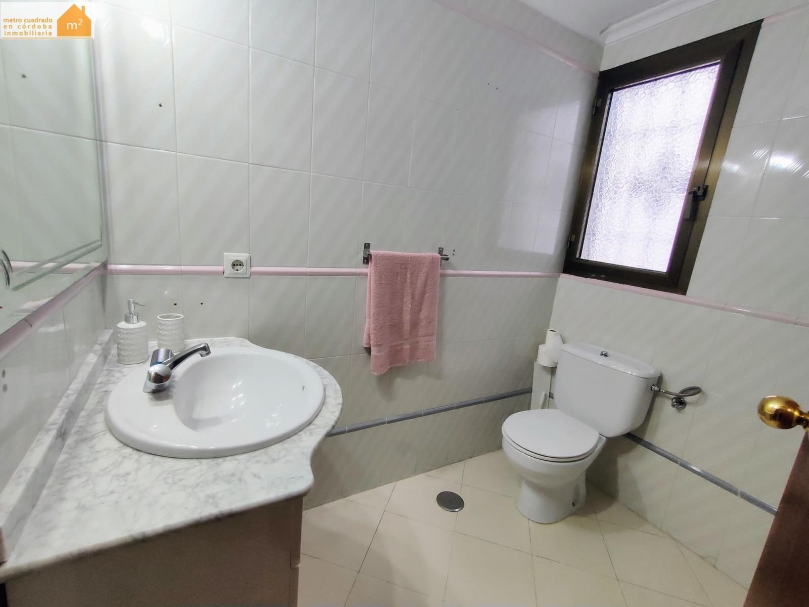 3 camera da letto Appartamento da affittare in Cordova citta con garage - 800 € (Rif: 9615575)