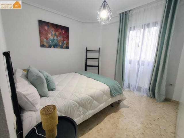 3 camera da letto Appartamento da affittare in Cordova città con garage - 800 € (Rif: 9615575)