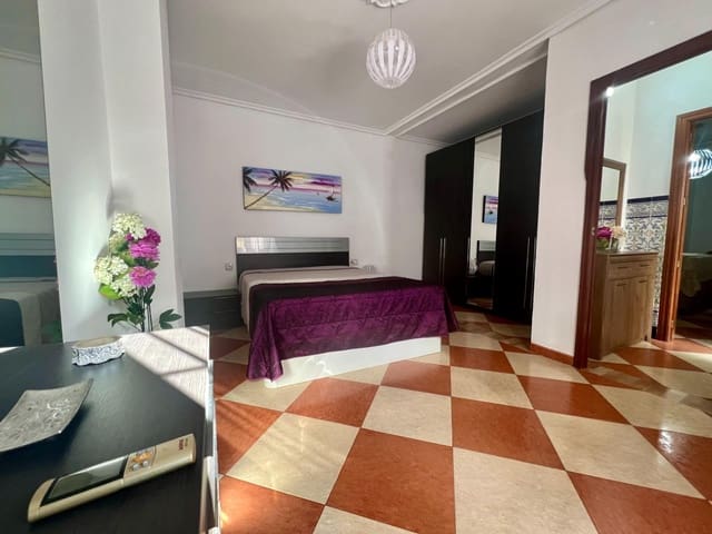 3 camera da letto Villetta a Schiera da affittare in Alcolea, Cordova città - 650 € (Rif: 9615576)