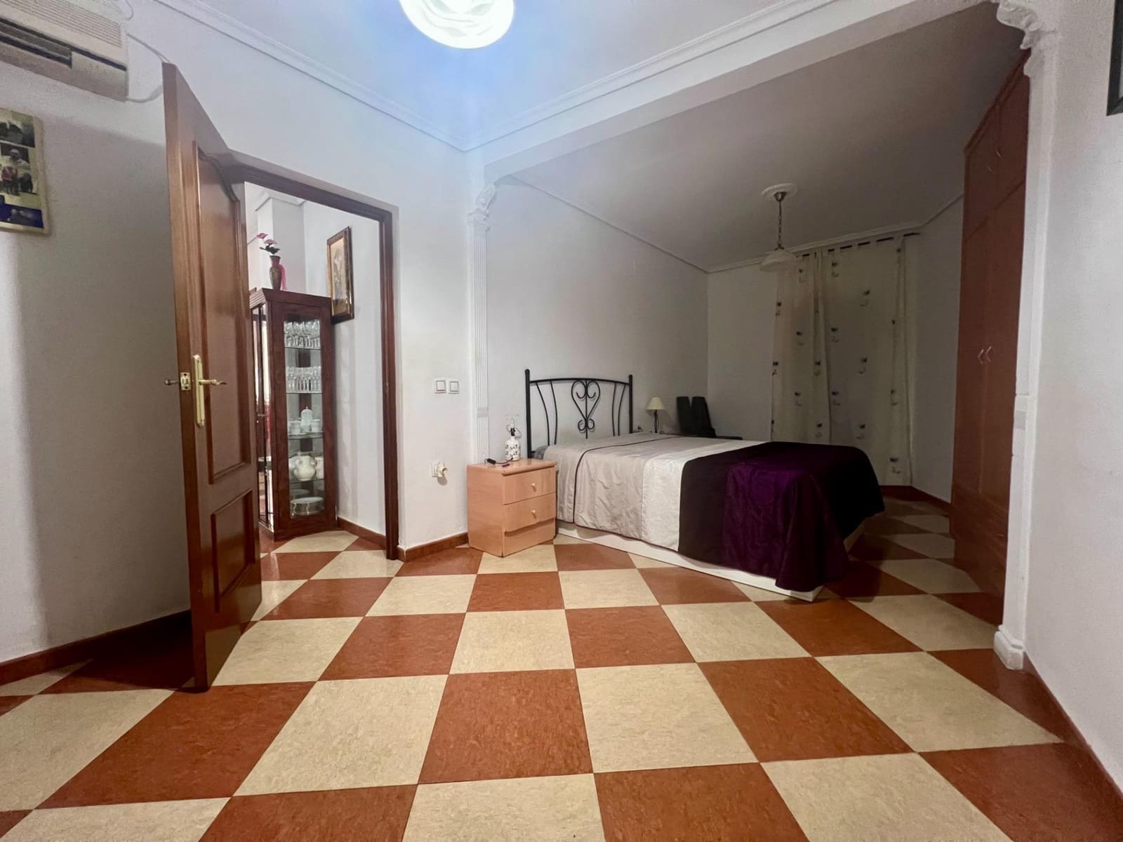 3 makuuhuone Rivitalo vuokrattavana paikassa Cordoba kaupunki - 650 € (Ref: 9615576)