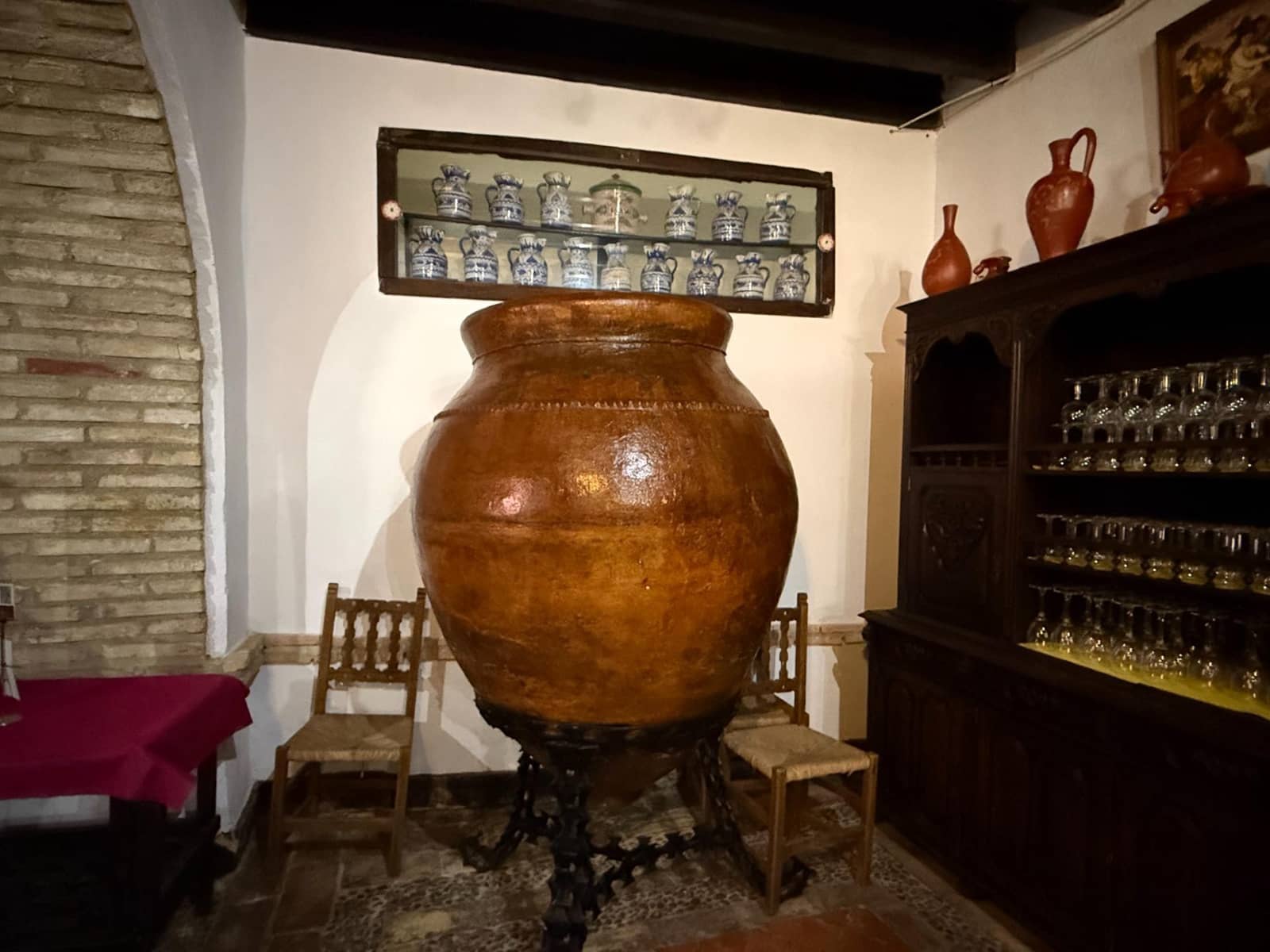 Restaurang/Bar till salu i Fernan Nunez med garage - 1 500 000 € (Ref: 9615616)