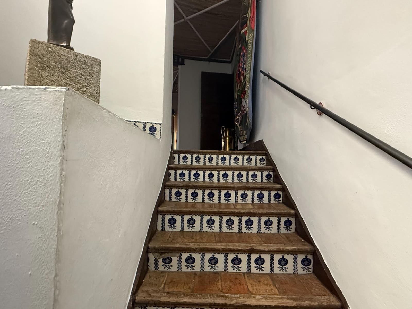 Restaurang/Bar till salu i Fernan Nunez med garage - 1 500 000 € (Ref: 9615616)