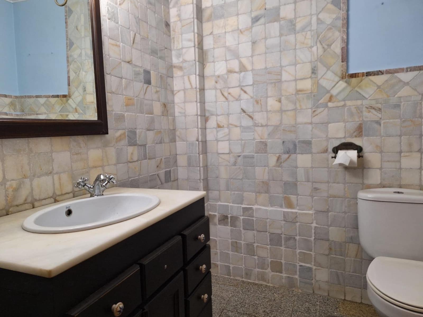 2 sovrum Villa till salu i Cordoba stad - 185 000 € (Ref: 9621810)