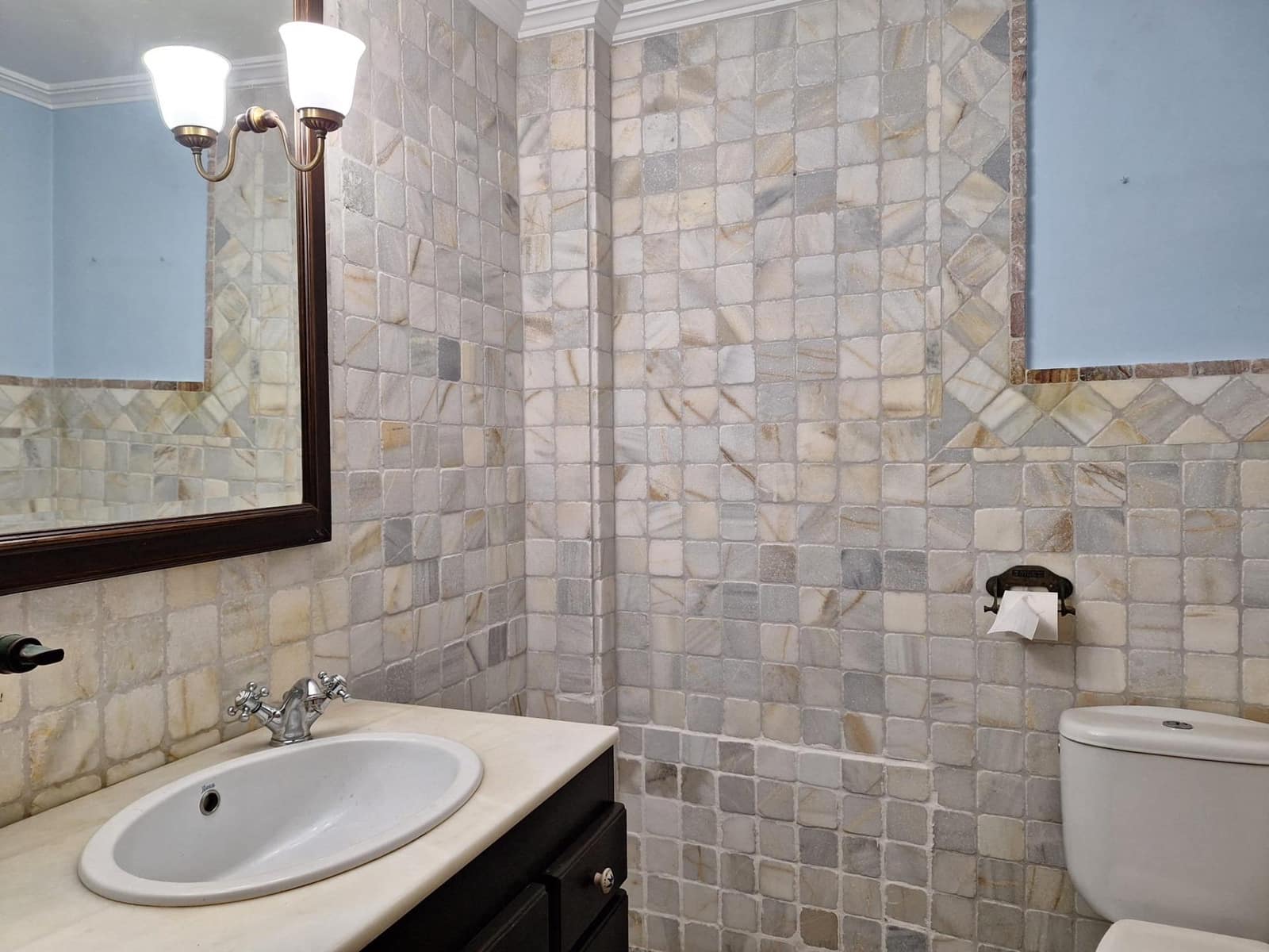 2 sovrum Villa till salu i Cordoba stad - 185 000 € (Ref: 9621810)