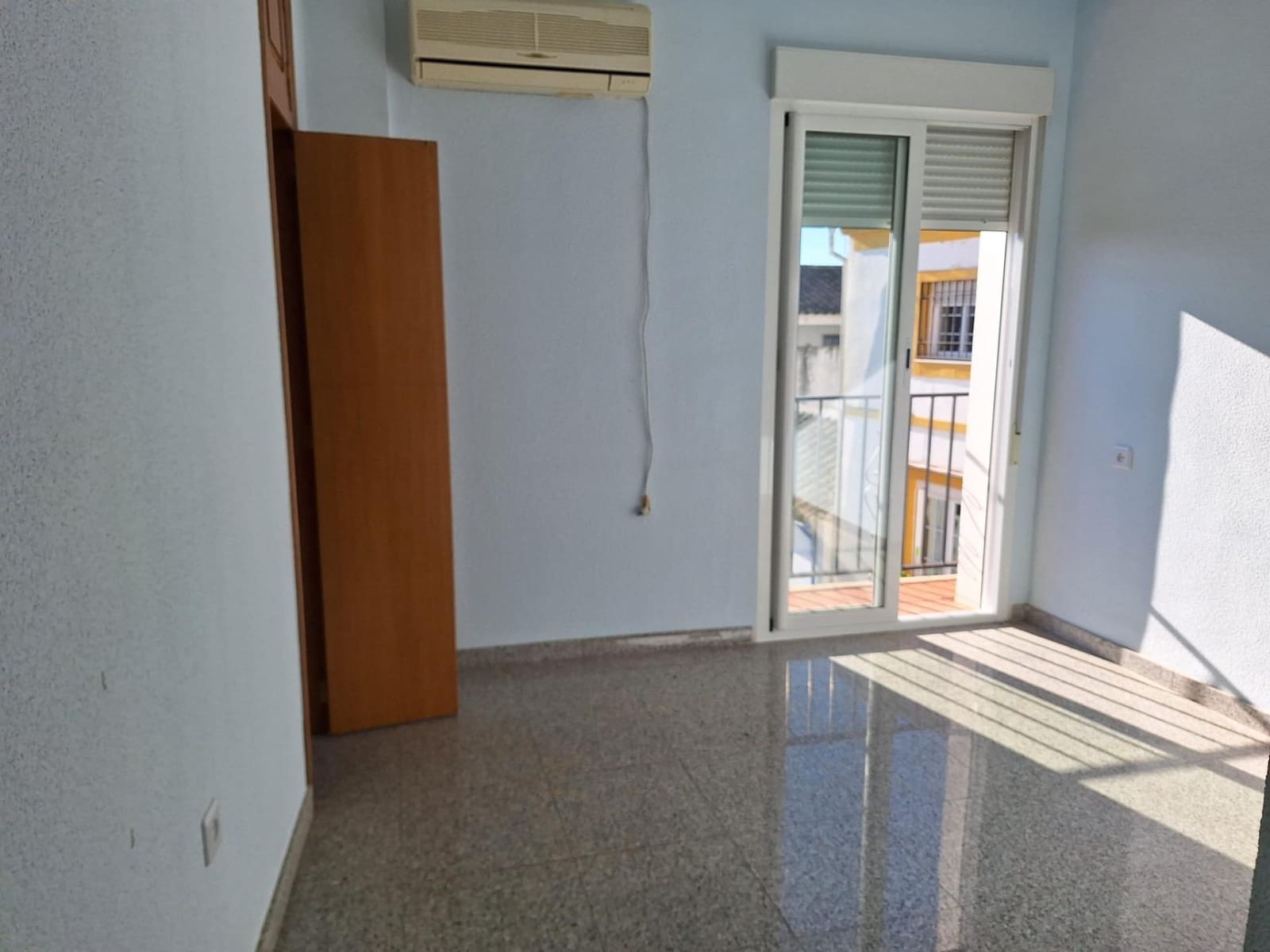 2 sovrum Villa till salu i Cordoba stad - 185 000 € (Ref: 9621810)