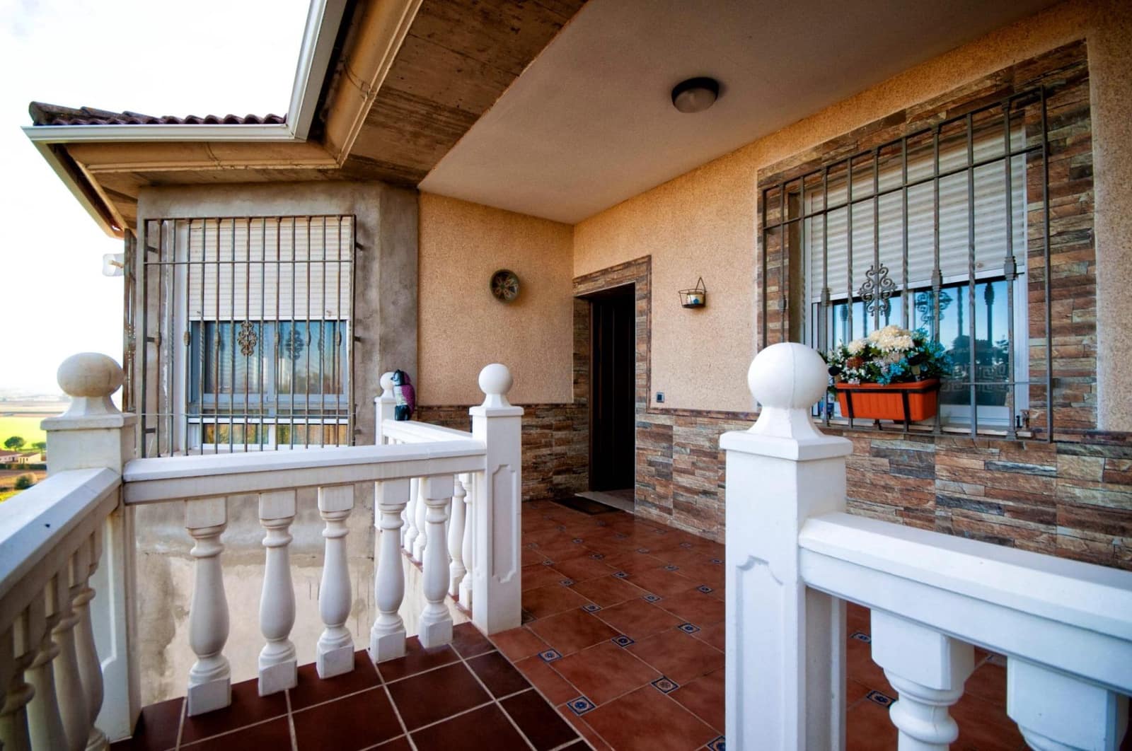 4 soveværelse Finca/Landehus til salg i Almodovar del Rio med swimmingpool garage - € 165.000 (Ref: 9622411)