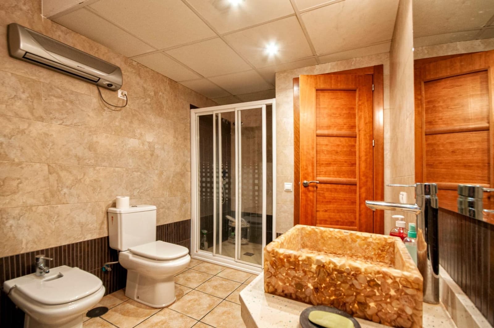 4 soveværelse Finca/Landehus til salg i Almodovar del Rio med swimmingpool garage - € 165.000 (Ref: 9622411)