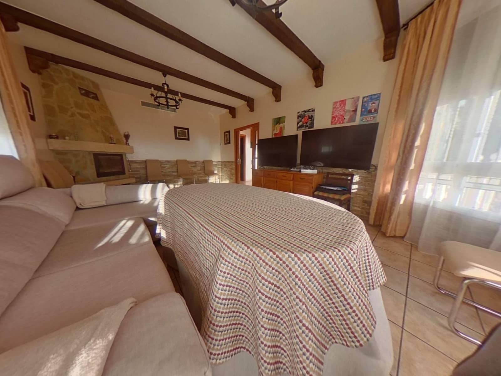 4 soveværelse Finca/Landehus til salg i Almodovar del Rio med swimmingpool garage - € 165.000 (Ref: 9622411)