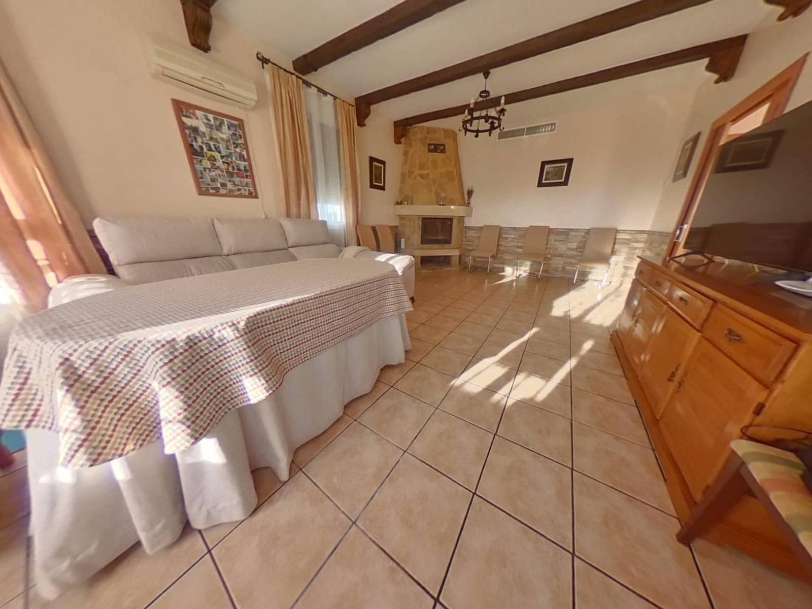 4 soveværelse Finca/Landehus til salg i Almodovar del Rio med swimmingpool garage - € 165.000 (Ref: 9622411)