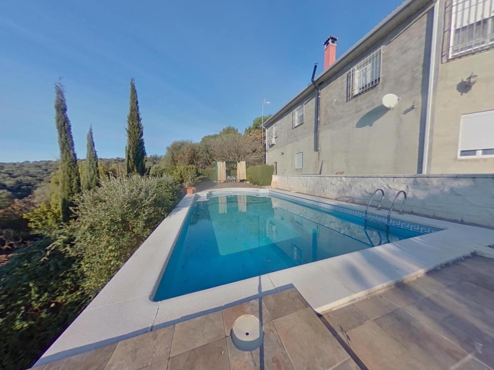 4 soveværelse Finca/Landehus til salg i Almodovar del Rio med swimmingpool garage - € 165.000 (Ref: 9622411)