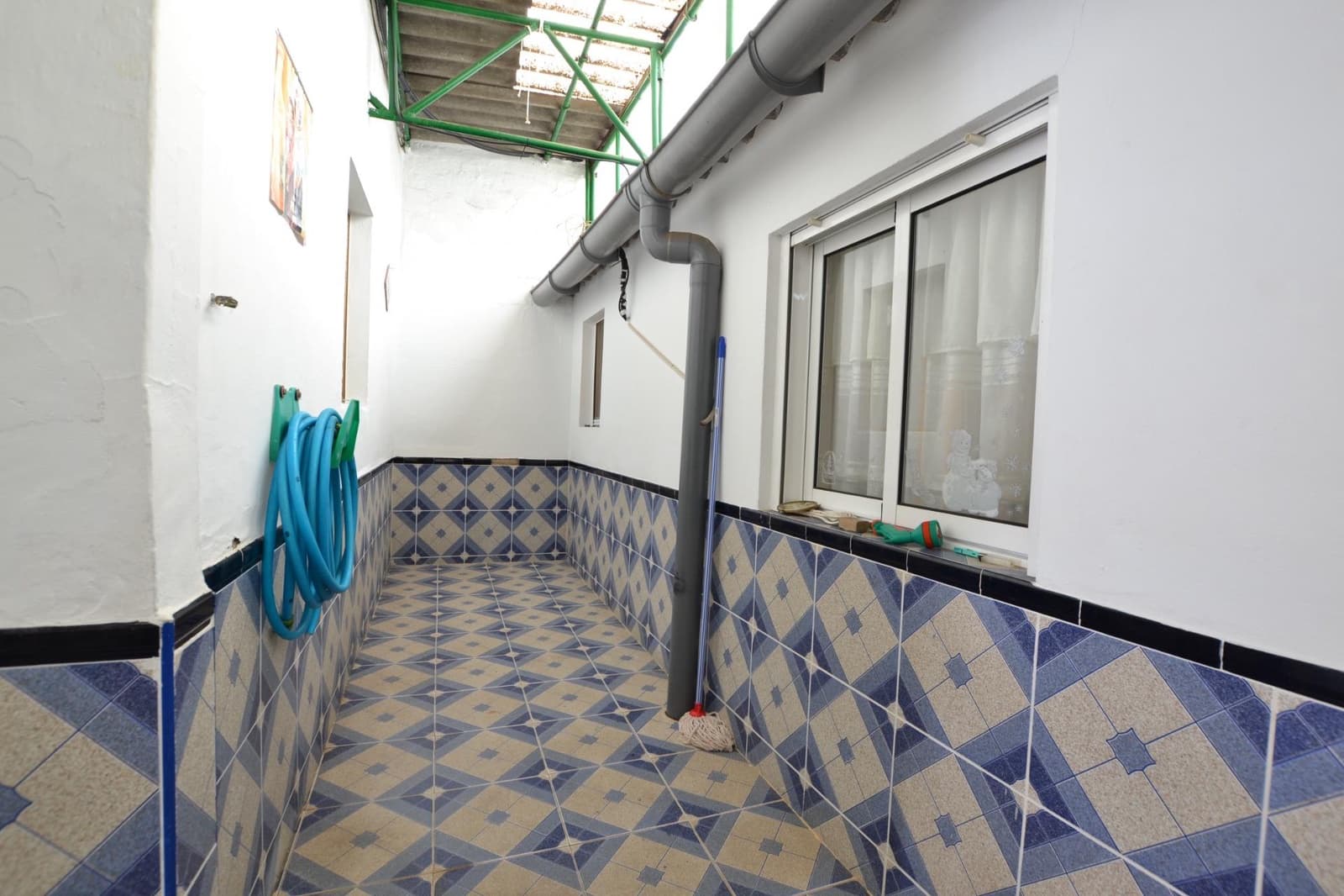 5 sovrum Radhus till salu i Cordoba stad - 190 000 € (Ref: 9625776)