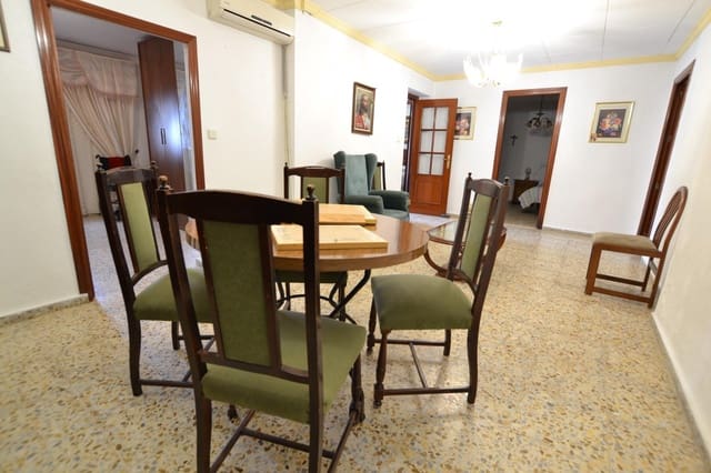 5 chambre Villa/Maison Mitoyenne à vendre à Villarrubia, Cordoue ville - 190 000 € (Ref: 9625776)