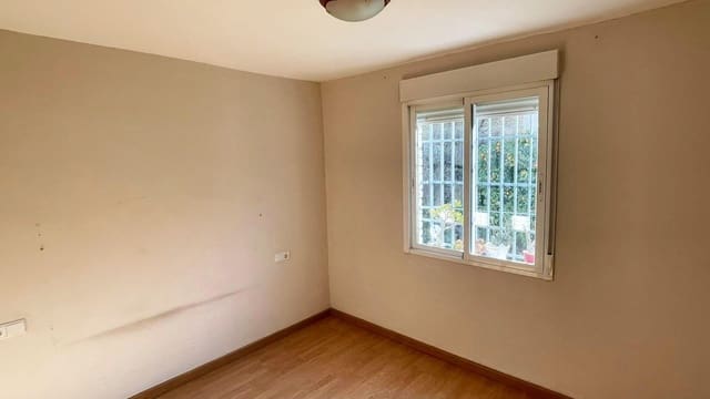 2 bedroom Flat for sale in Santa Rosa, Córdoba city - € 109,900 (Ref: 9625777)