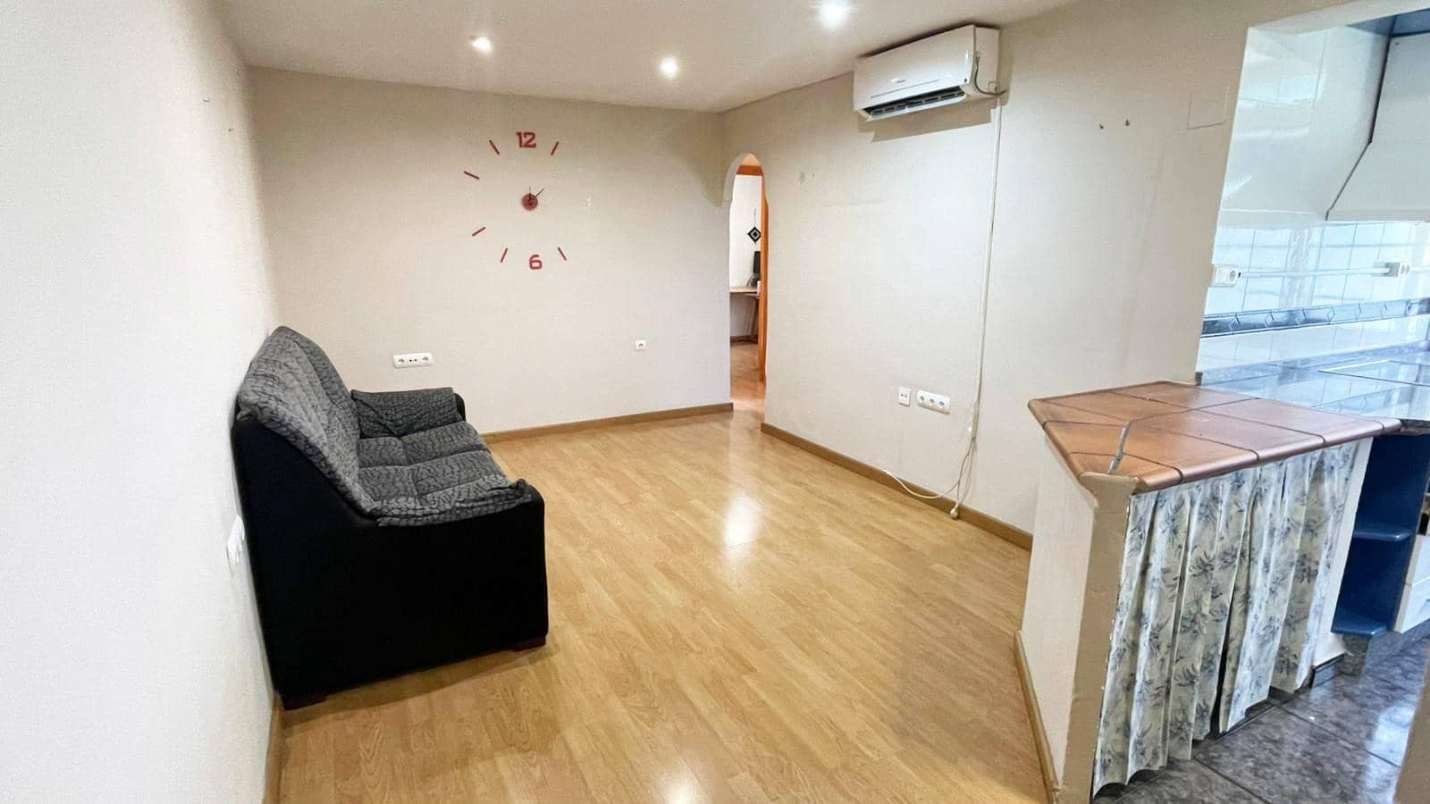 2 bedroom Flat for sale in Cordoba city - € 109,900 (Ref: 9625777)