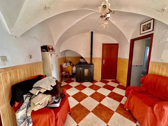 4 makuuhuone Omakotitalo myytävänä paikassa Fuente Obejuna mukana 
autotalli - 110 000 € (Ref: 9630109)