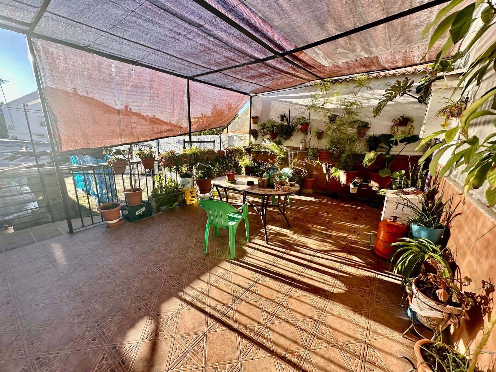 4 makuuhuone Omakotitalo myytävänä paikassa Fuente Obejuna mukana 
autotalli - 110 000 € (Ref: 9630109)