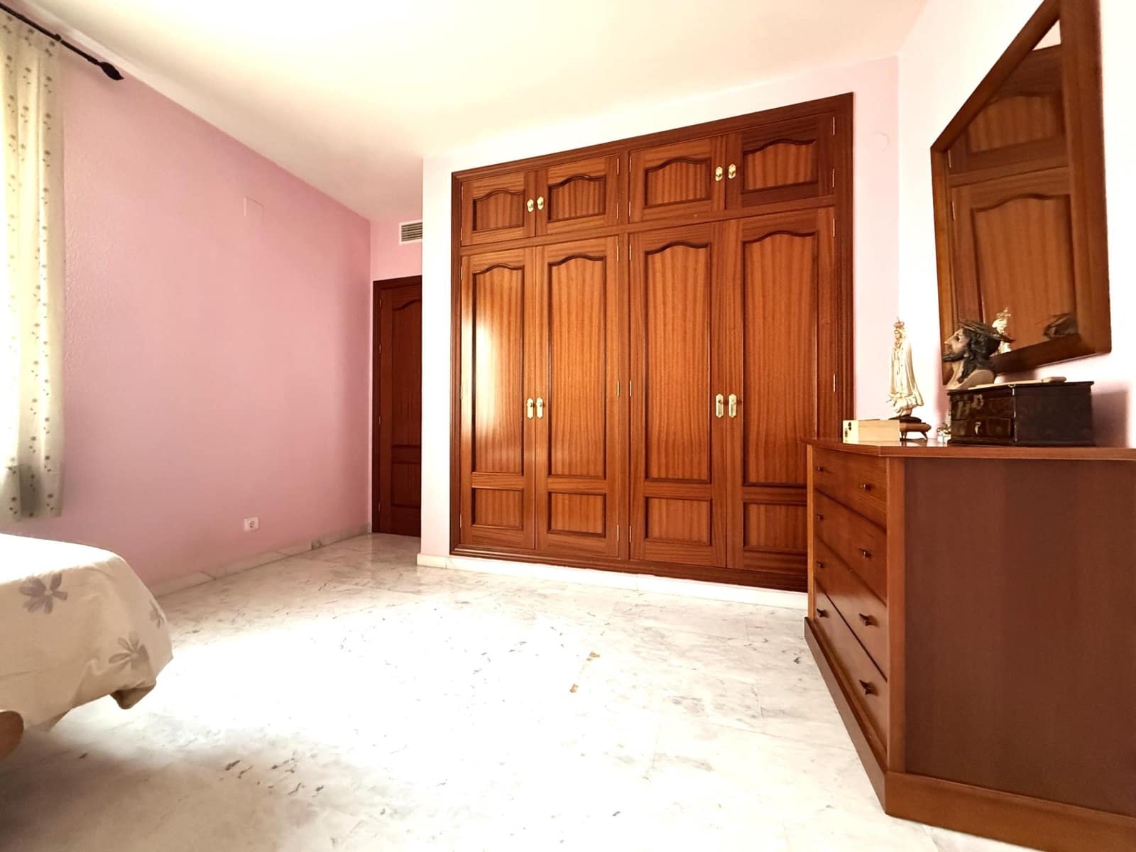 5 chambre Villa/Maison Mitoyenne à vendre à Villafranca de Cordoba avec garage - 165 000 € (Ref: 9634394)