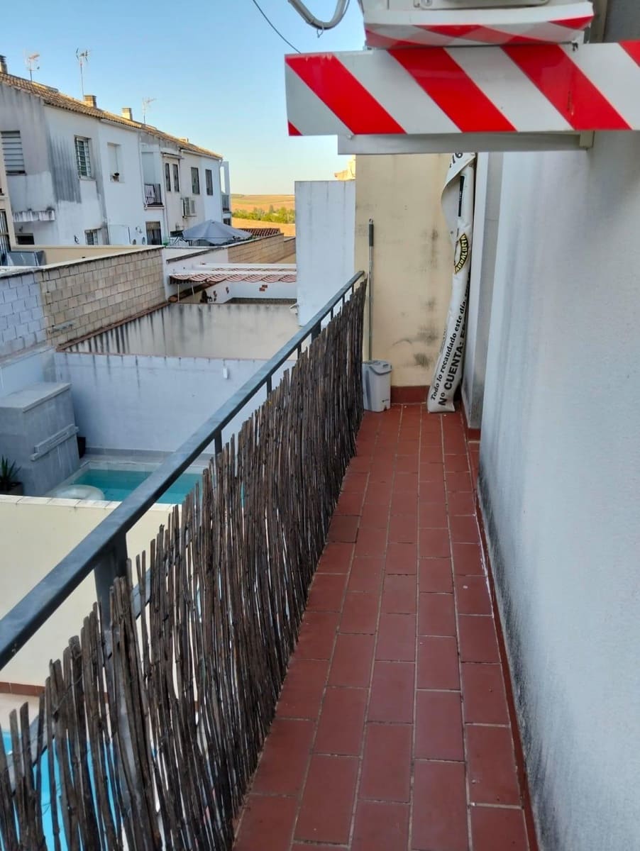 3 makuuhuone Huvila myytävänä paikassa Guadalcazar mukana uima-altaan - 125 000 € (Ref: 9634396)