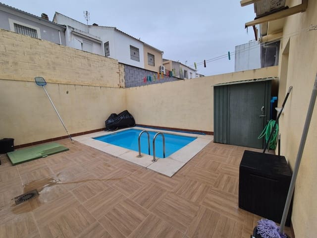 3 makuuhuone Huvila myytävänä paikassa Guadalcázar mukana uima-altaan - 125 000 € (Ref: 9634396)