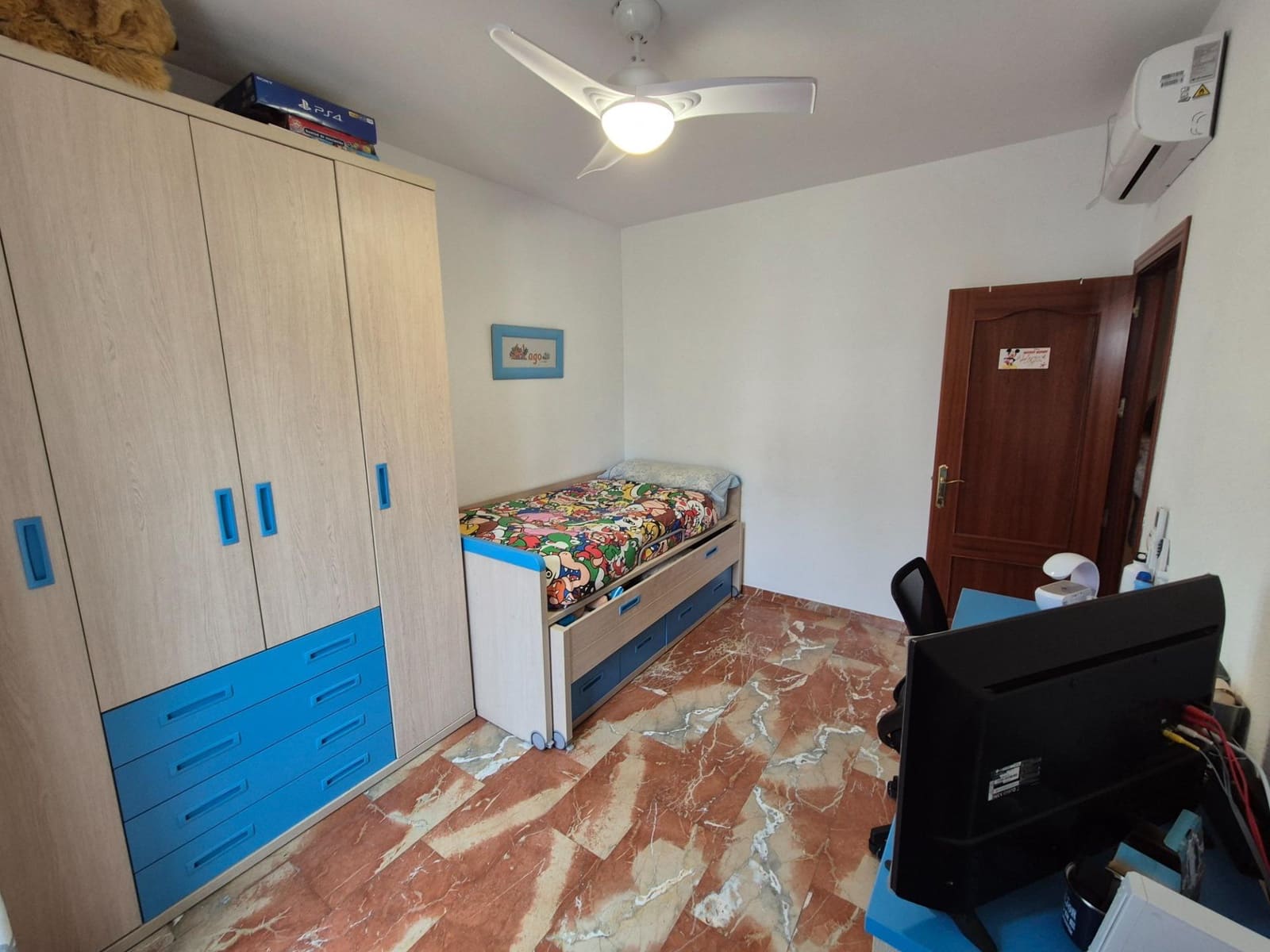 3 makuuhuone Huvila myytävänä paikassa Guadalcazar mukana uima-altaan - 125 000 € (Ref: 9634396)