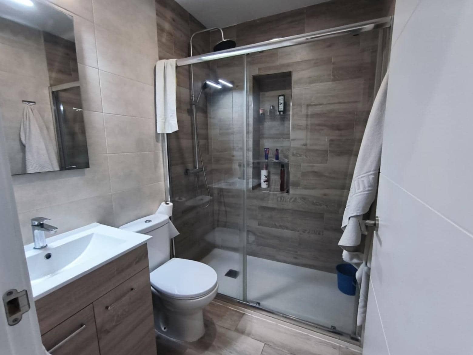 3 bedroom Flat for sale in Cordoba city - € 154,000 (Ref: 9637699)