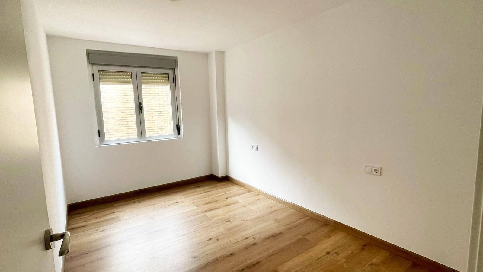 3 sypialnia Mieszkanie na sprzedaż w Miasto Kordoba - 179 900 € (Ref: 9637700)