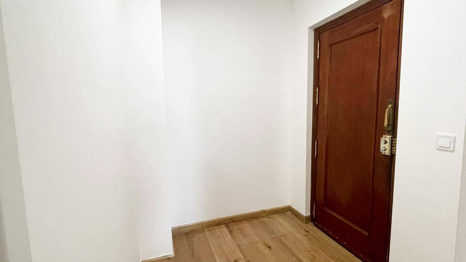 3 sypialnia Mieszkanie na sprzedaż w Miasto Kordoba - 179 900 € (Ref: 9637700)