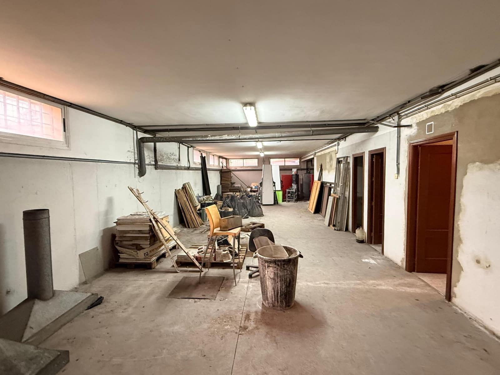 Erhverv til salg i Cordoba by med garage - € 790.000 (Ref: 9637702)