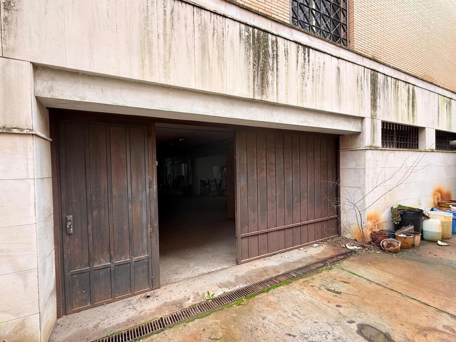 Erhverv til salg i Cordoba by med garage - € 790.000 (Ref: 9637702)