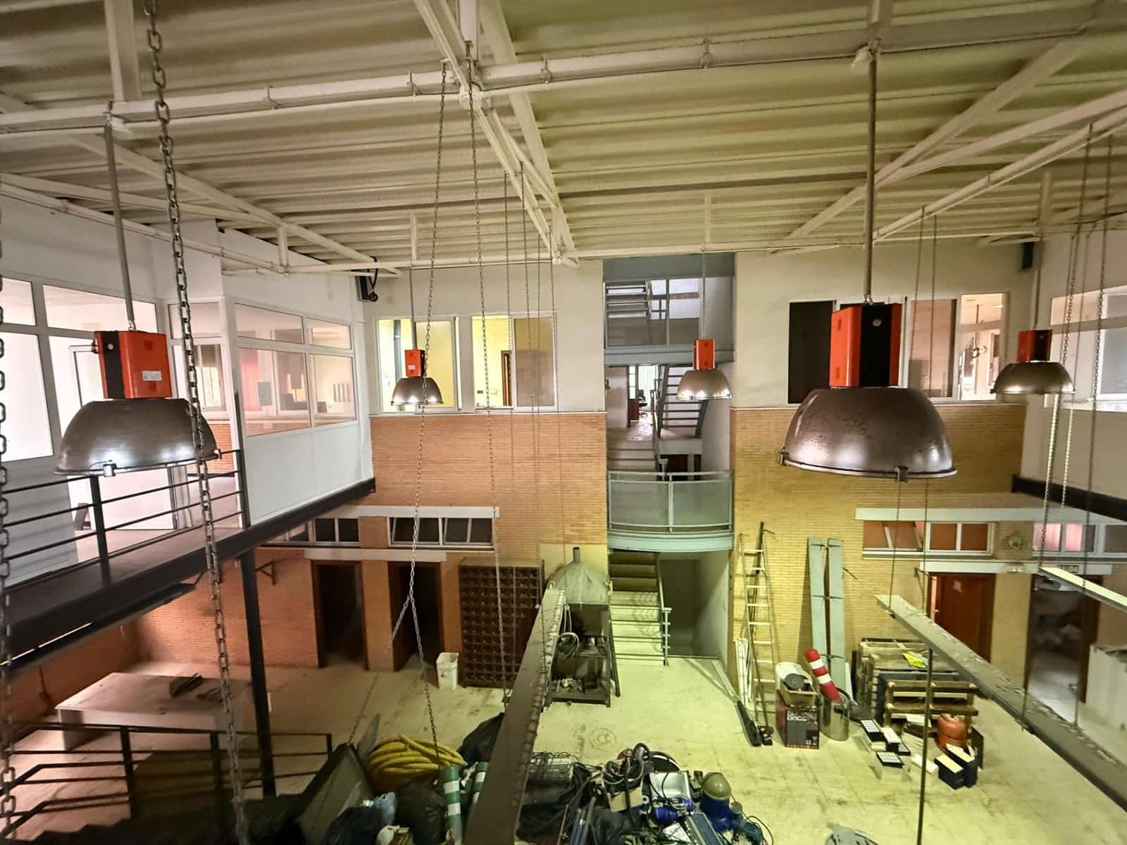 Erhverv til salg i Cordoba by med garage - € 790.000 (Ref: 9637702)