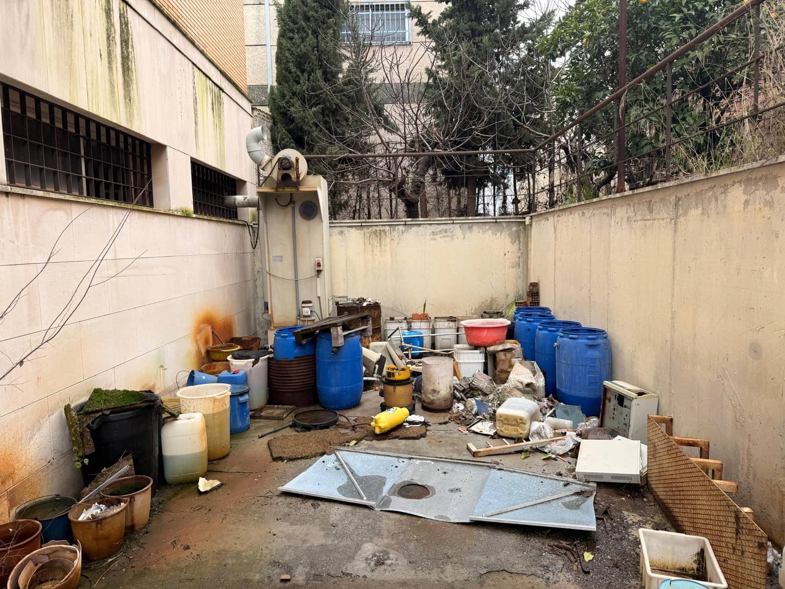 Erhverv til salg i Cordoba by med garage - € 790.000 (Ref: 9637702)